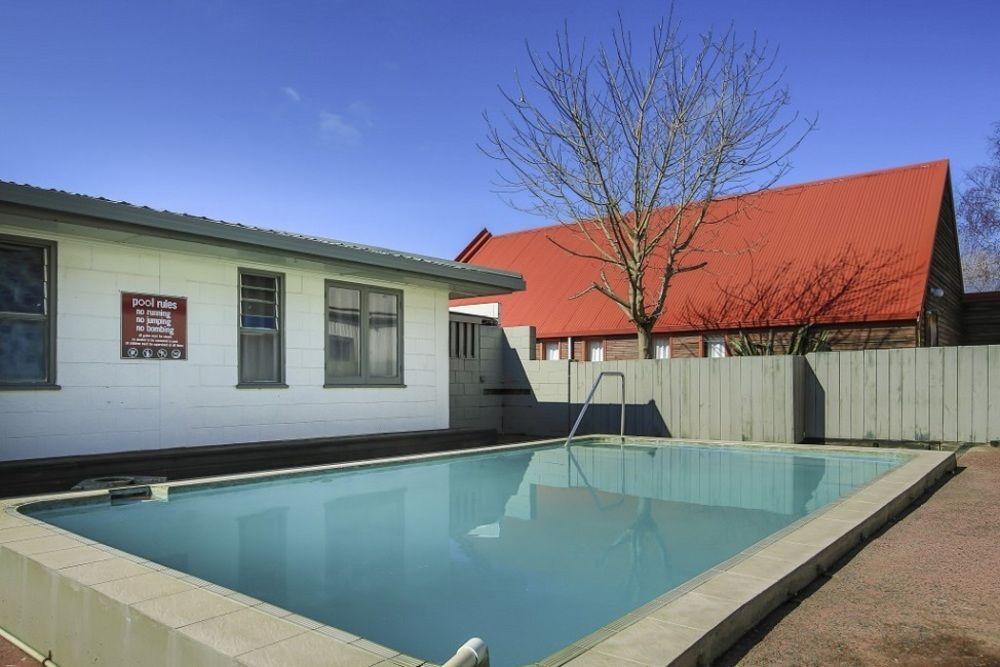 Four Canoes Hotel Rotorua Exterior photo